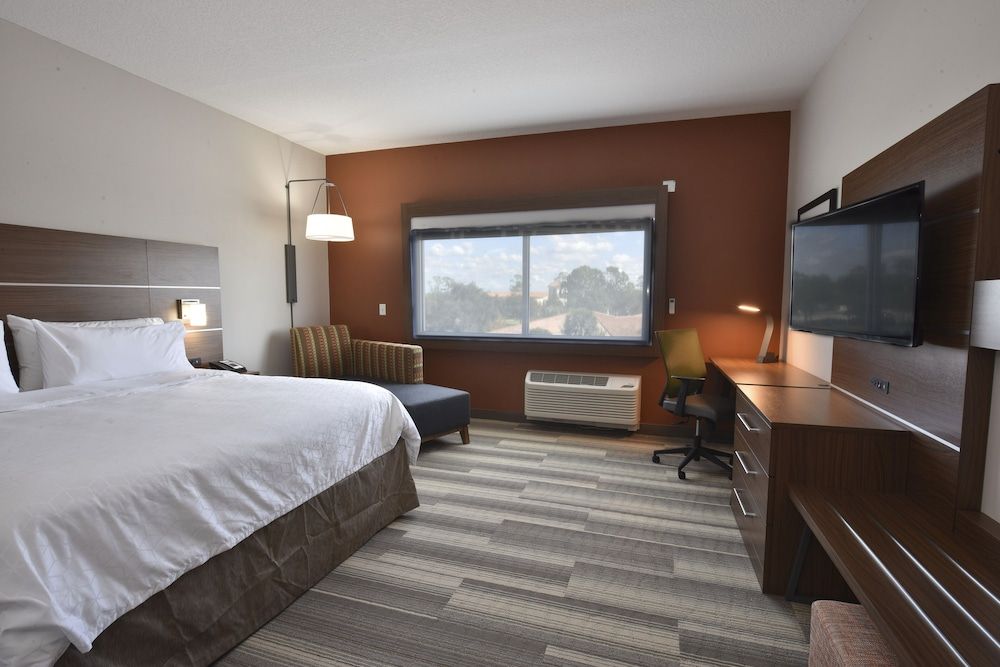 Standard Room, 2 Queen Beds, Accessible (Mobility, Access Tub)