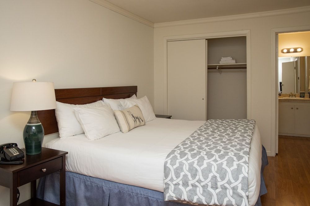 The Occidental Lodge Family Suite 2