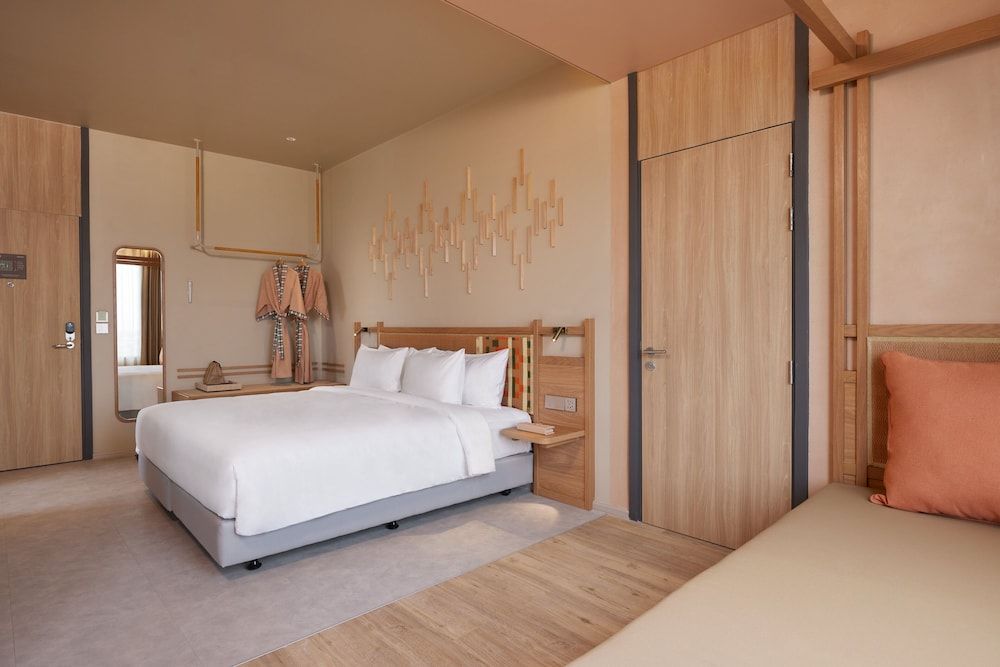 Centara Korat Studio, 1 King Bed 4