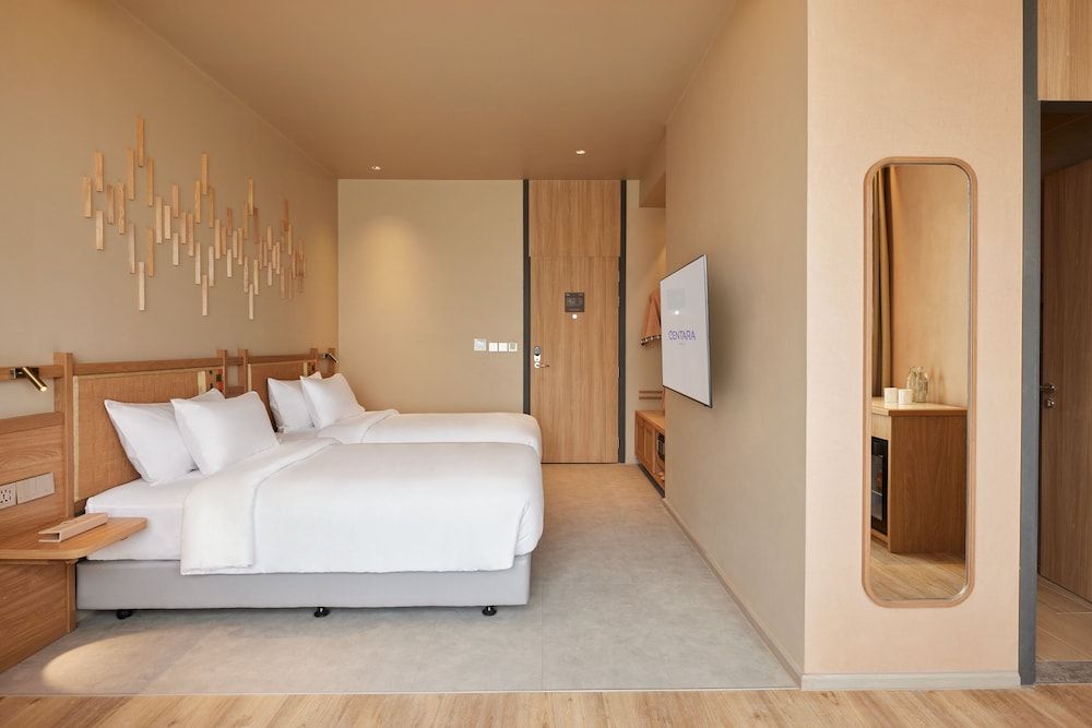 Centara Korat Deluxe Twin Room 6