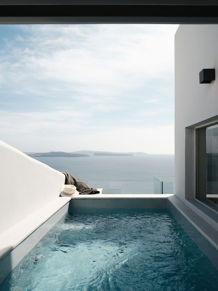 undefined Hom Santorini