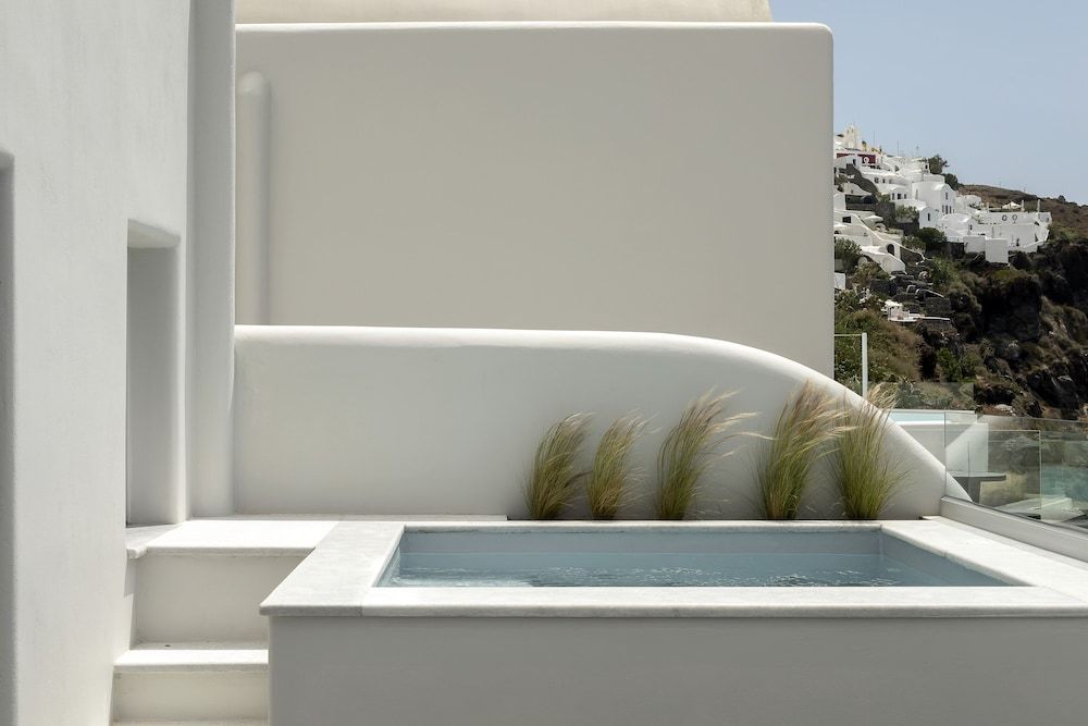 undefined Hom Santorini 3
