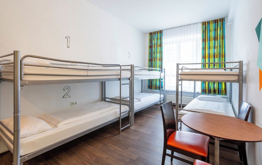 undefined Jaeger's Munich - Hostel 8
