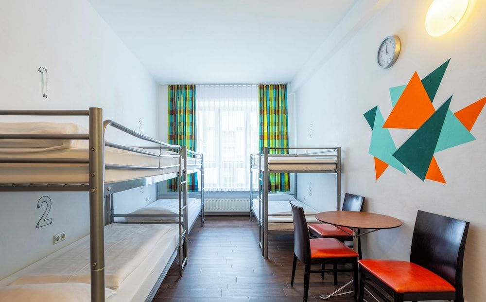 undefined Jaeger's Munich - Hostel 9