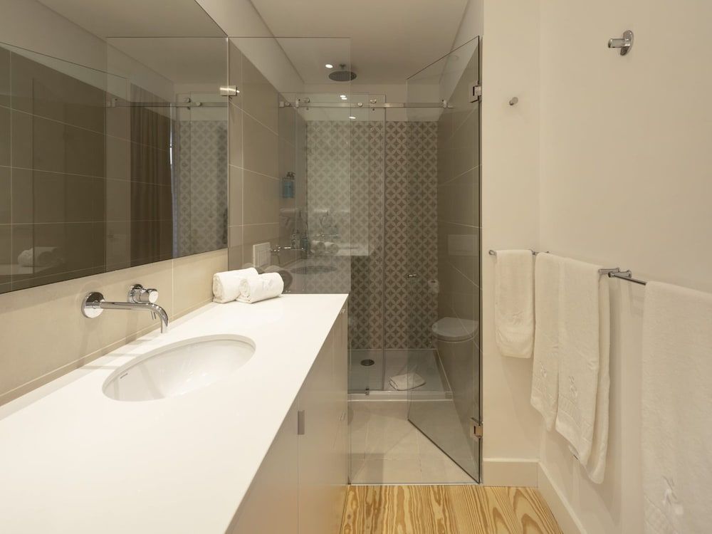 LSA Santos by Numa Studio 12