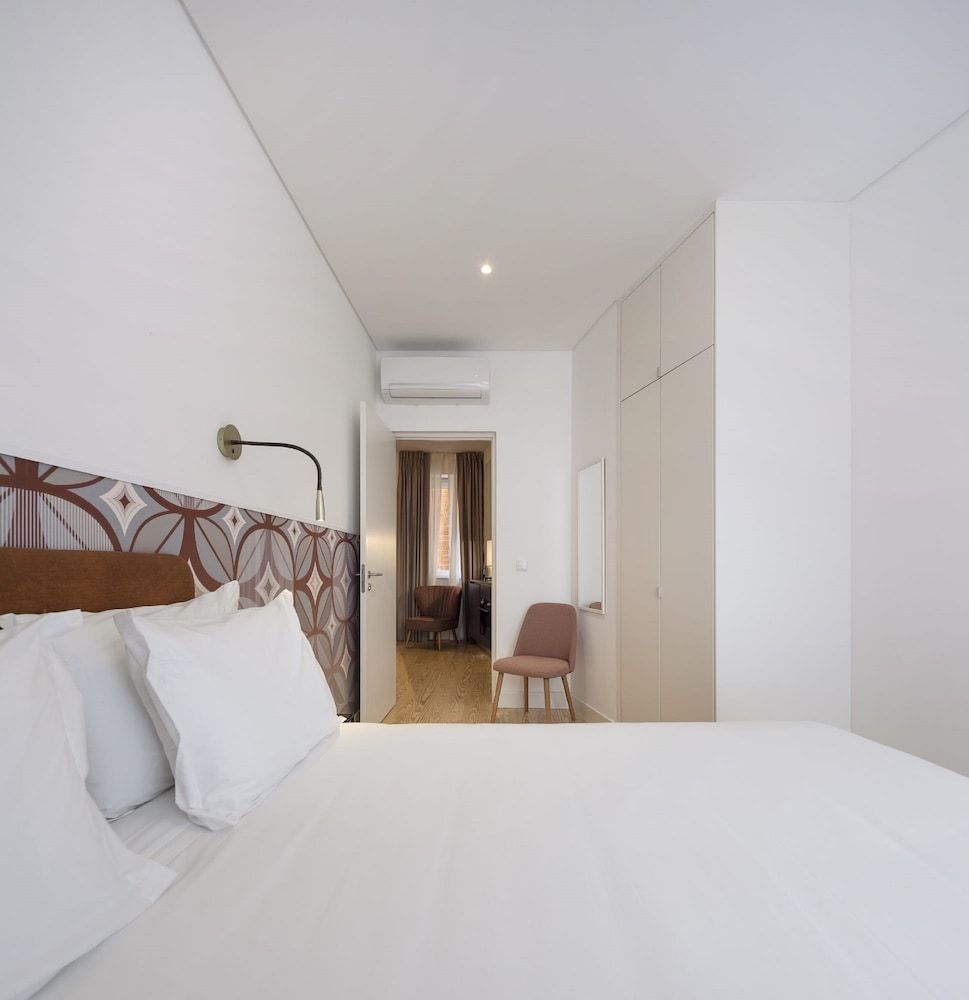 undefined Lisbon Serviced Apartments Santos 4
