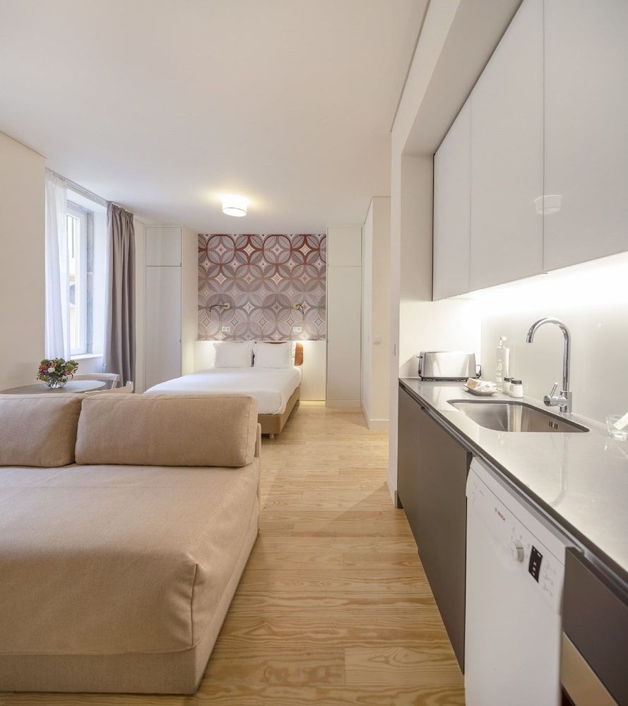Lisbon Serviced Apartments Santos Studio 2