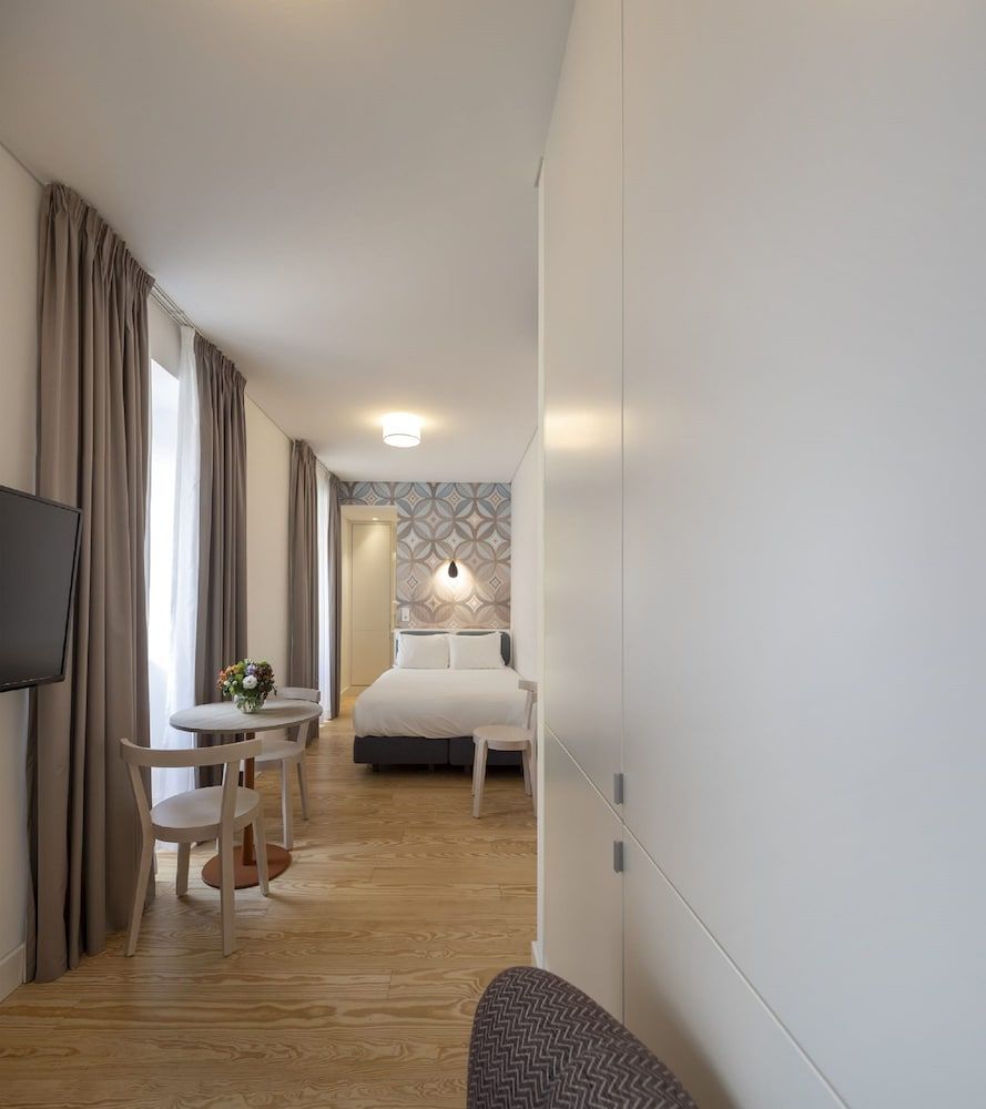 Lisbon Serviced Apartments Santos Studio 15