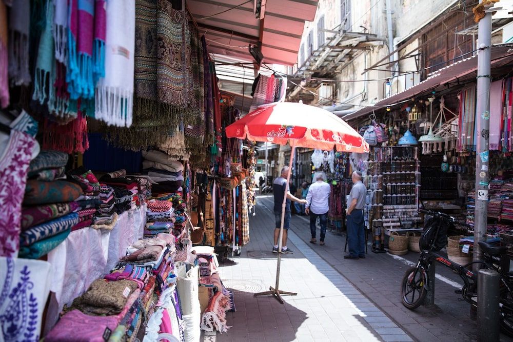 Shopping center shuttle