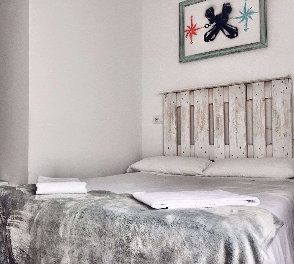 Hostal Ciempozuelos Double Room 3