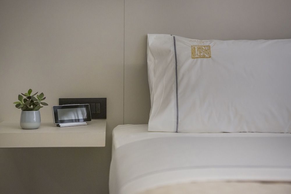 Royalty Hotel Athens Standard Room