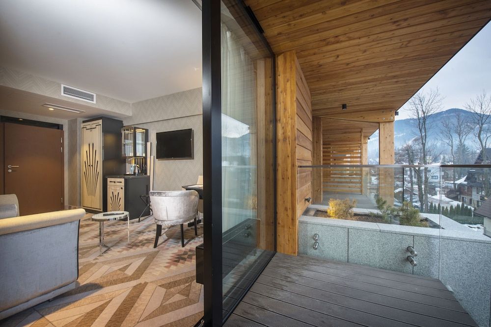 Bachleda Residence Zakopane Premium Double or Twin Room, Mountain View 5