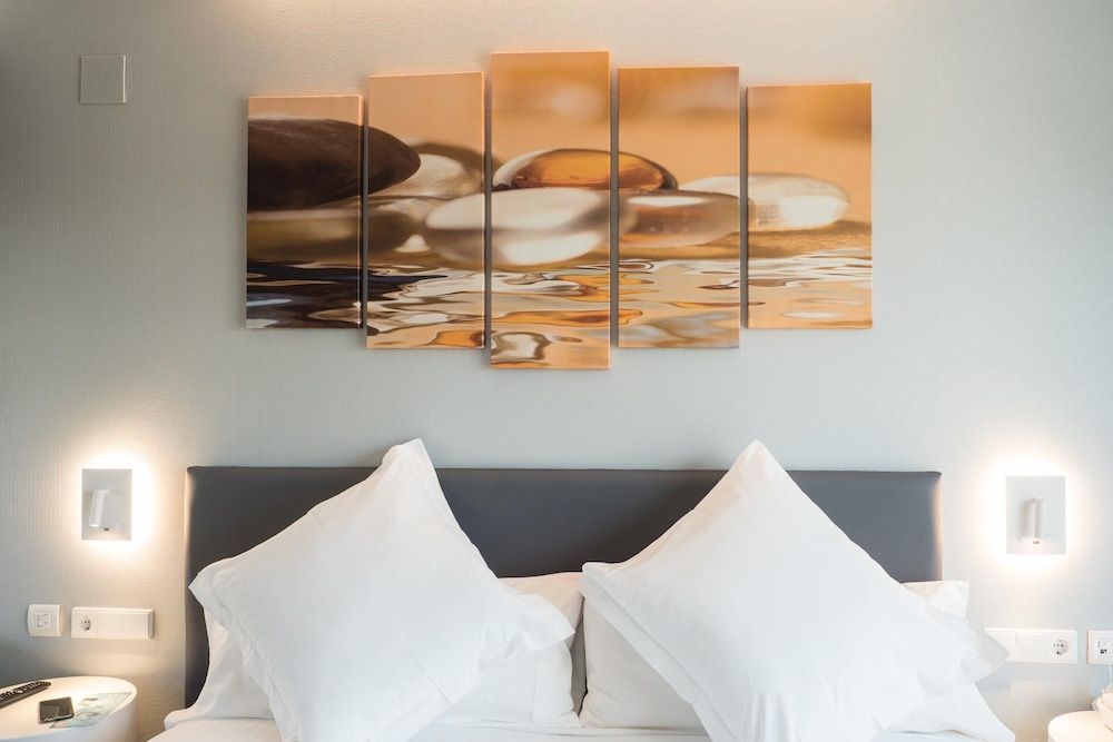 Sercotel Valencia Alameda 41 Standard Double Room, City View 6