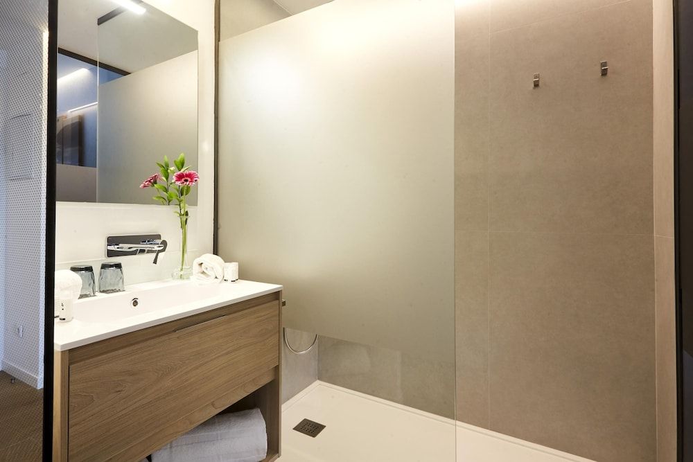 Sercotel Valencia Alameda 41 Standard Double Room, City View 14