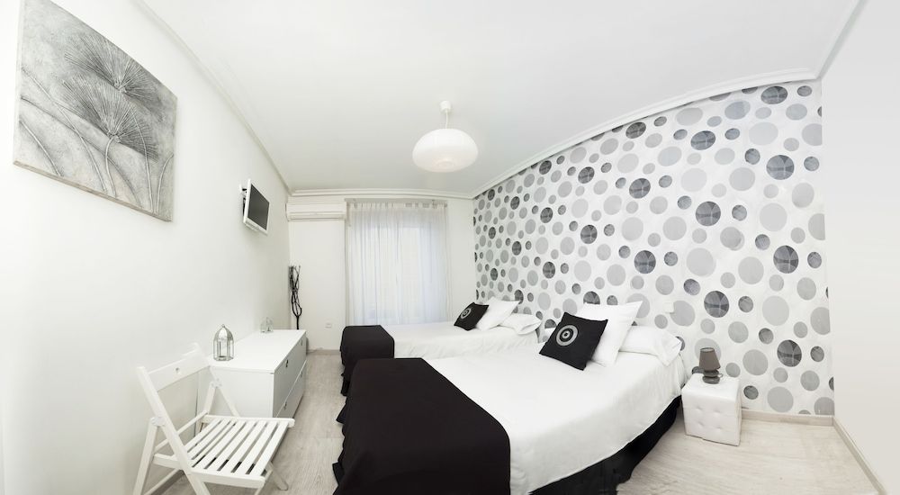 undefined Hostal Gala 7