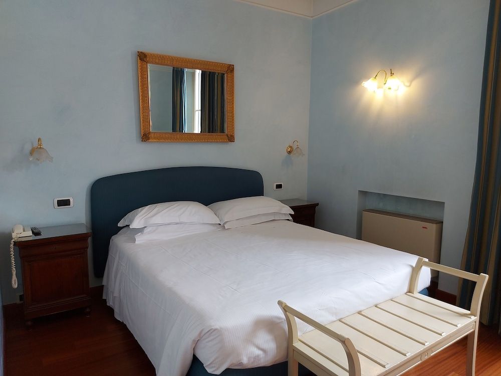 Phi Hotel Canalgrande Superior Double Room 15