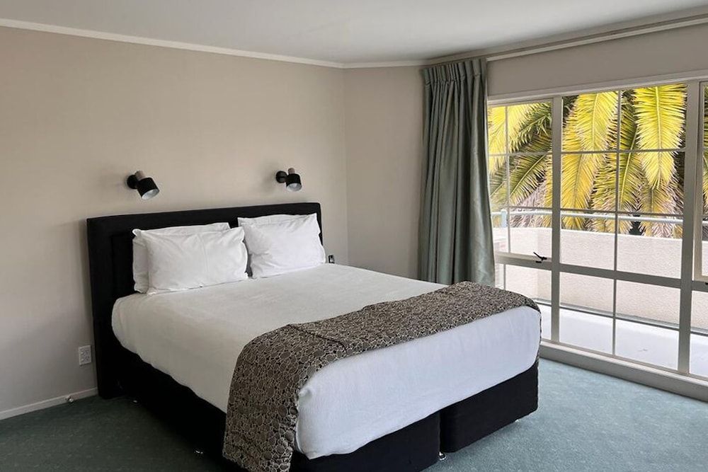 Family Suite, 3 Bedrooms, Kitchen