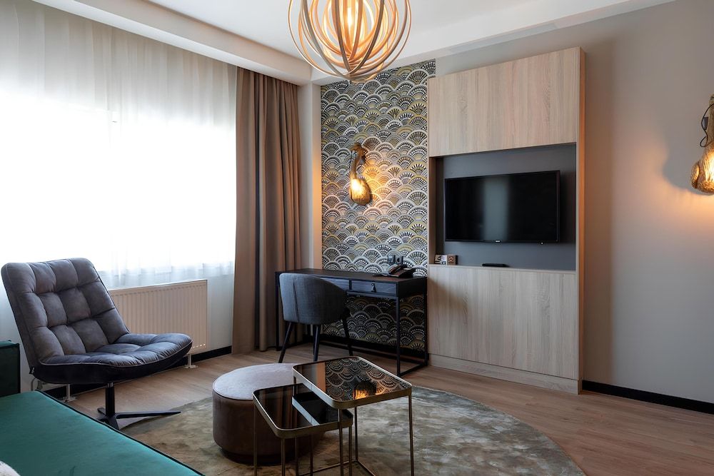 Shanghai Hotel Holland Deluxe Suite 7