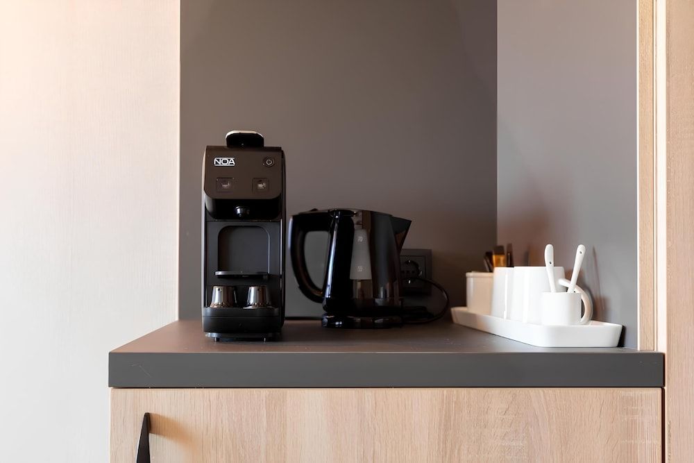 Shanghai Hotel Holland Deluxe Suite 4