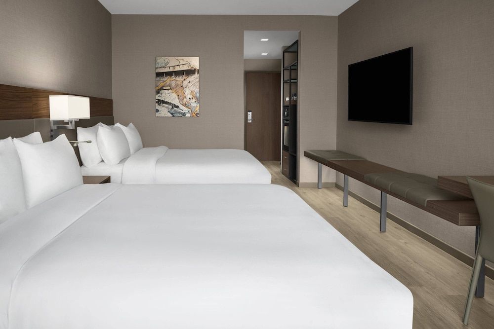 Room, 2 Queen Beds, Non Smoking