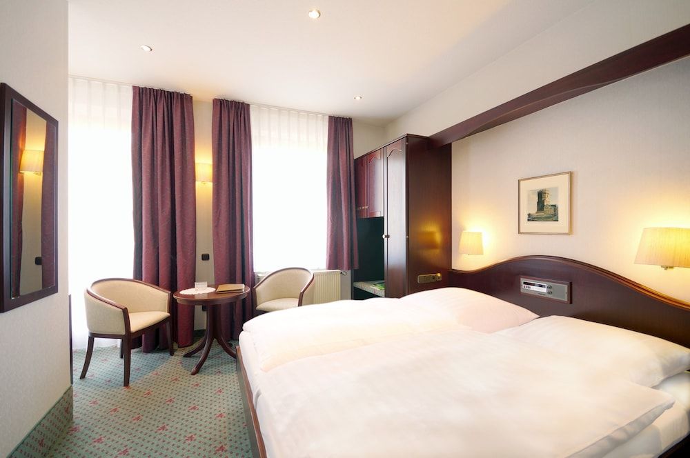 undefined Hotel Imperial 8