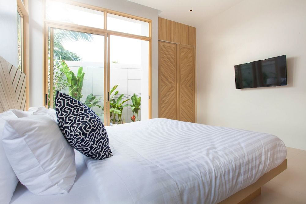 Himmapana Luxury Villas 3-Bedroom Villa with Private Pool Plus 4