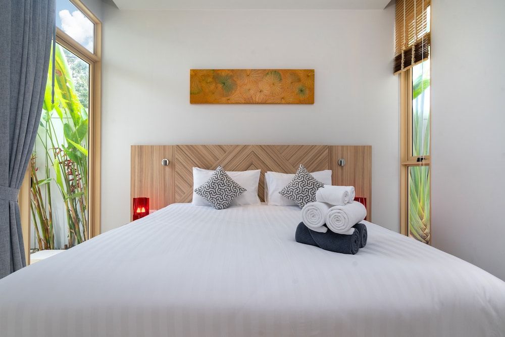 Himmapana Luxury Villas 2-Bedroom Villa with Private Pool and Children Pool 4