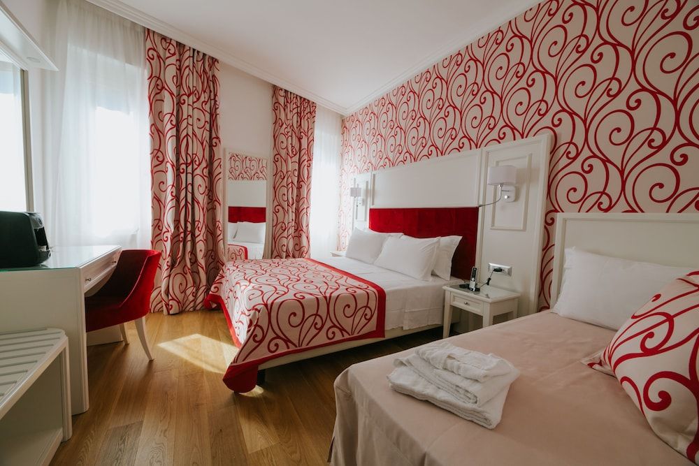 Hotel Città di Parenzo Deluxe Triple Room 18