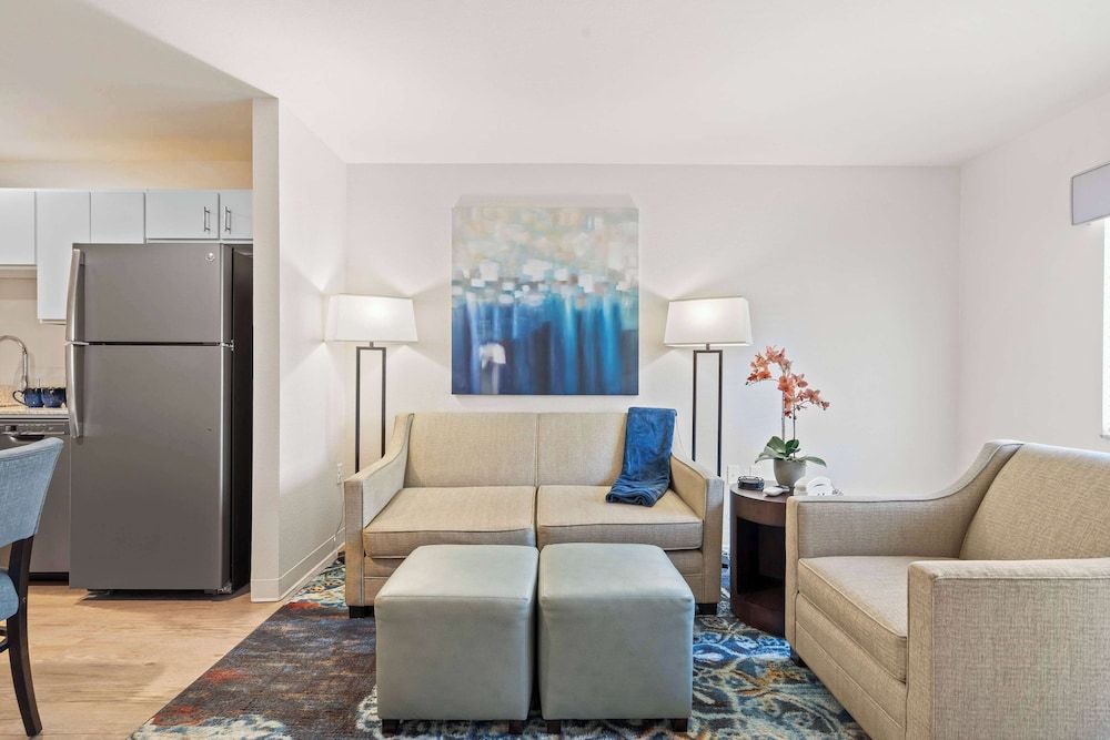 WaterWalk Extended Stay by Wyndham Kansas City - Overland Pk Suite, 2 Bedrooms, Accessible (Hearing) 14