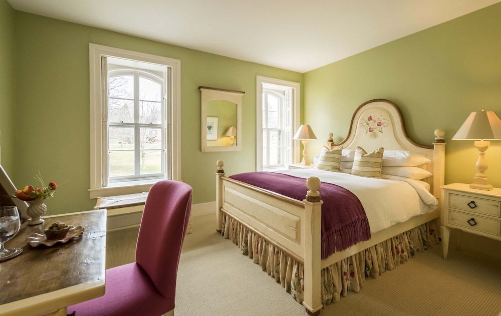 Inns of Aurora Resort & Spa Deluxe Room, 1 Queen Bed (E.B. Morgan House Deluxe Queen) 3