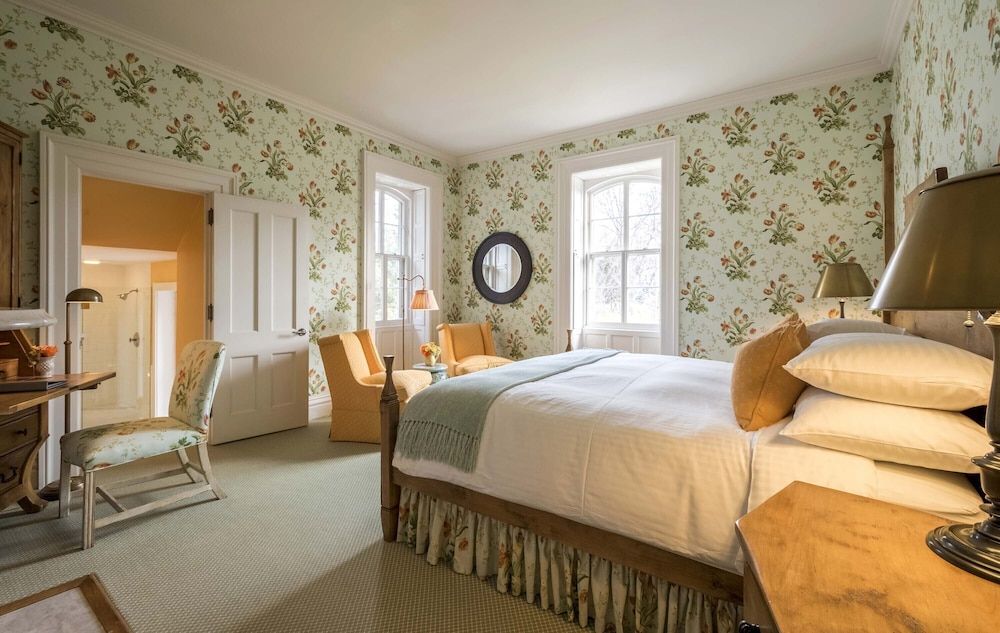 Inns of Aurora Resort & Spa Premier Room, 1 King Bed (E.B. Morgan House Premier King) 2