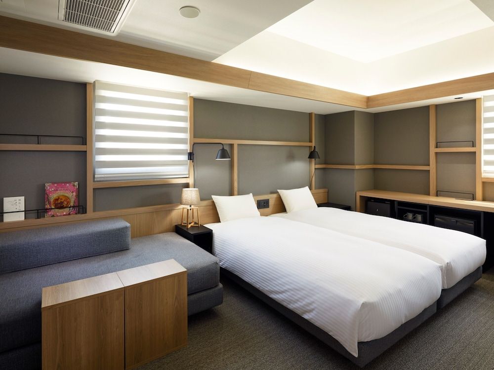 undefined Lamp Light Books Hotel Sapporo 3