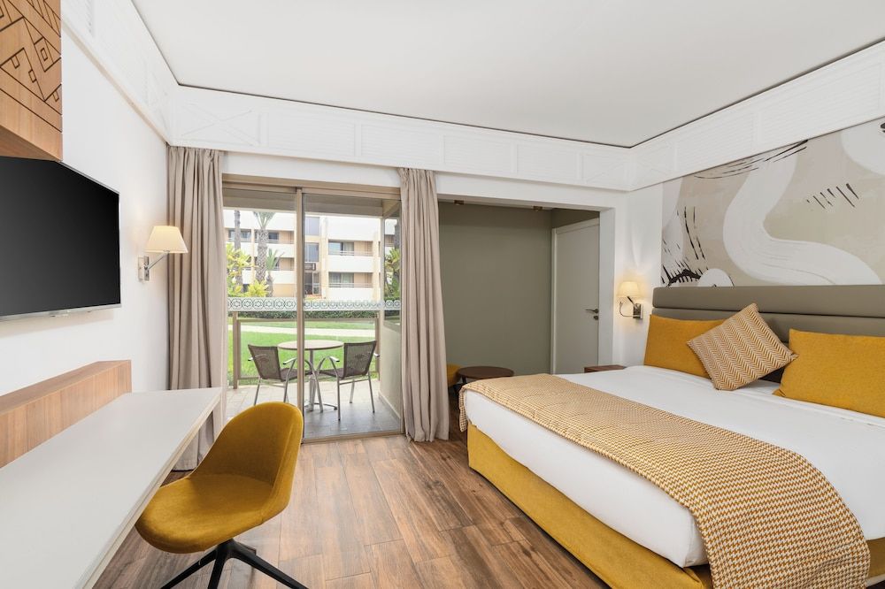 Twin Room, Sea View (Privilege)