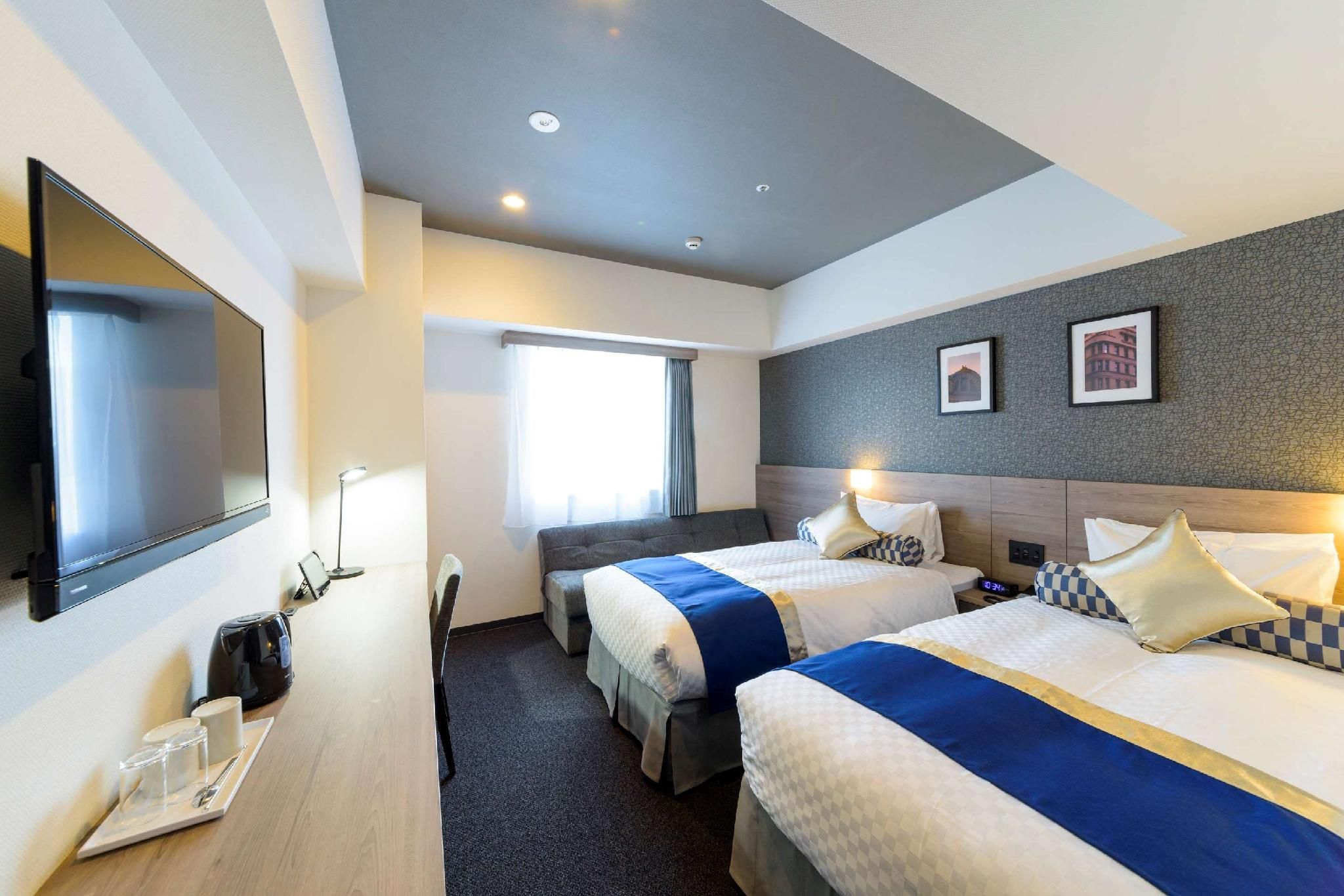 2 Single Beds, Nonsmoking, Superior Room, Sofabed