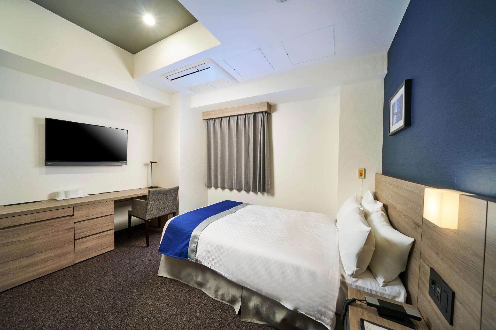Accessibility - 1 Double, Bathtub, Privilege Room, Larger Room, Nonsmoking