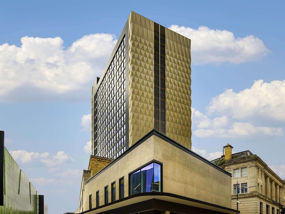 undefined Mercure Newport Hotel 6