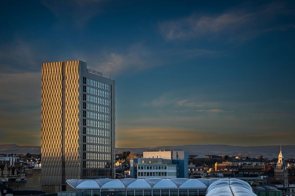 undefined Mercure Newport Hotel 5