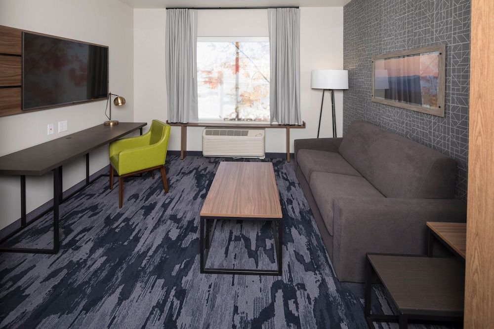 Suite, 1 King Bed with Sofa bed (Hearing Accessible)