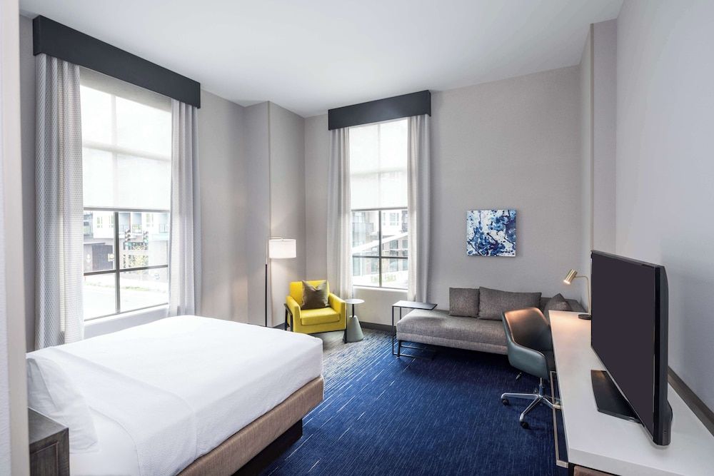 Luxury Room, 1 King Bed