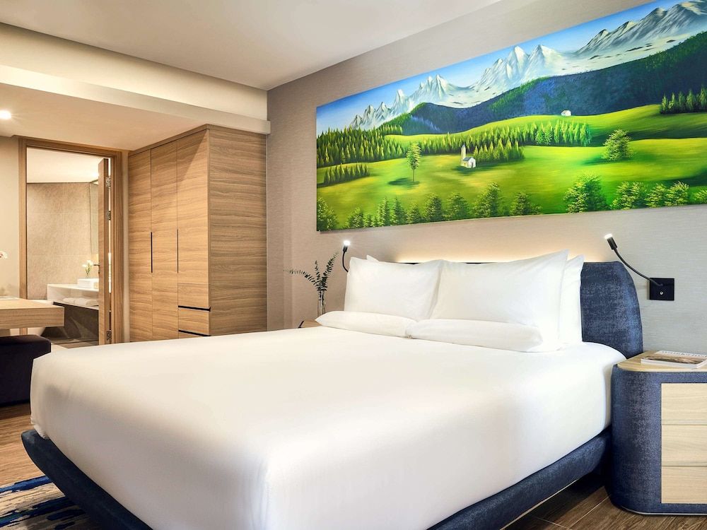 undefined Novotel Hanoi Thai Ha 8