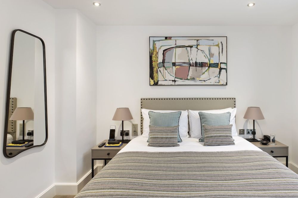 Executive One Bedroom Suite with Terrace
