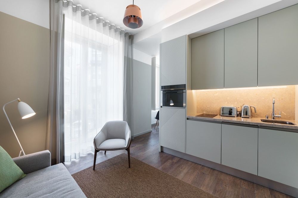 undefined OnJ S. Lázaro