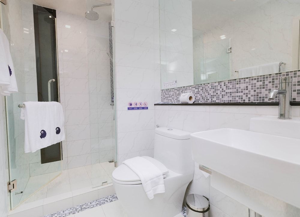 Kokotel Bangkok Sukhumvit 50 Twin Room 5