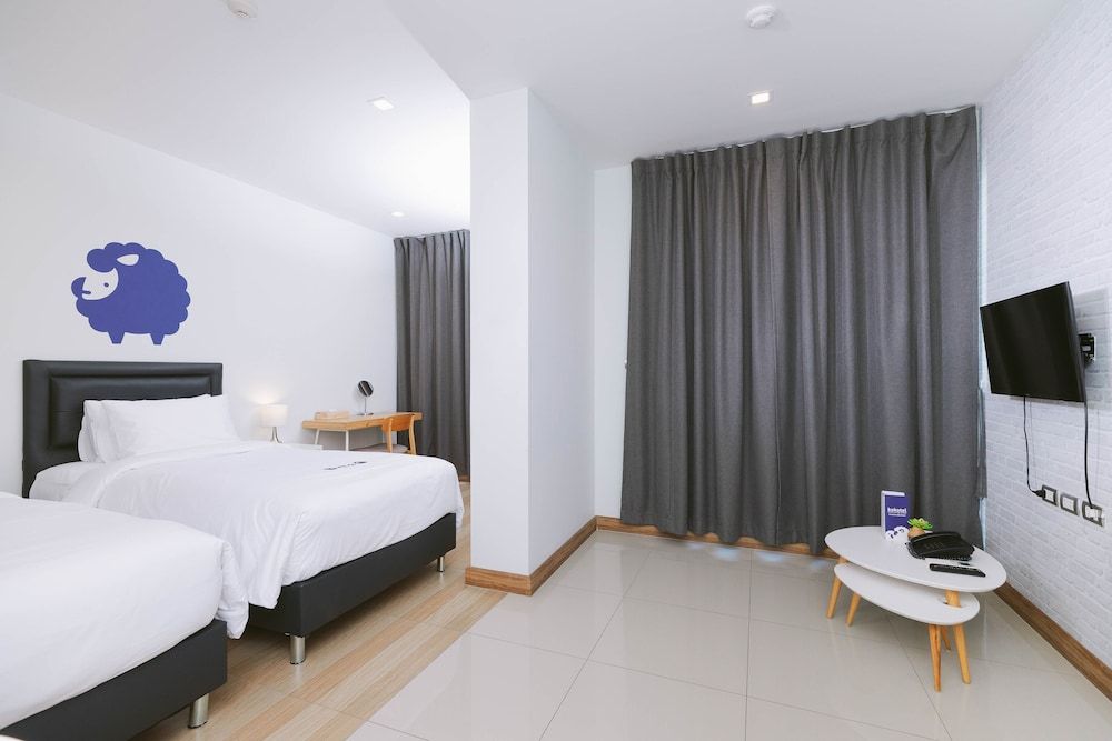 Kokotel Bangkok Sukhumvit 50 Twin Room