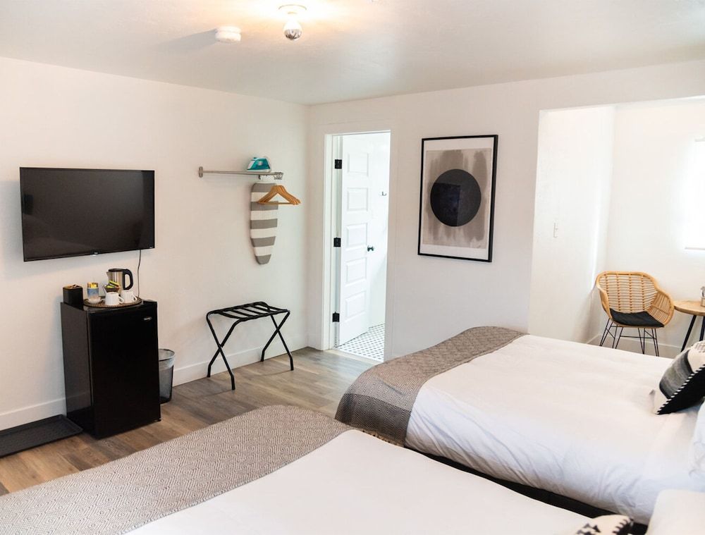 The Nightingale Motel Double Full Room 2