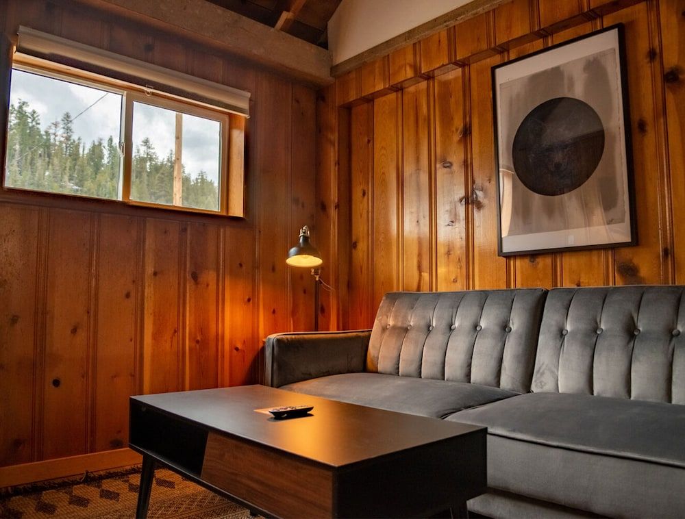 The Nightingale Motel The Cabin Suite 7