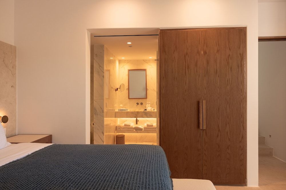 Cali Mykonos Four Bedroom Villa Calliope 21