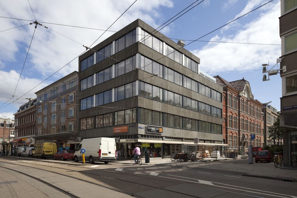 undefined easyHotel Amsterdam City Centre South 6