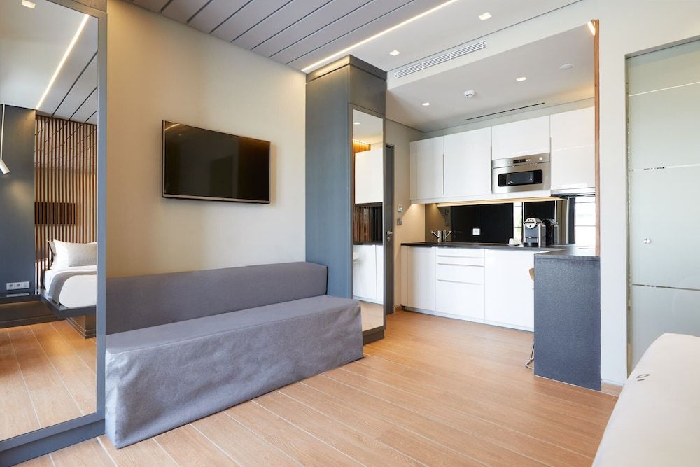 Athens Ikon Exclusive Junior Suite with Terrace 4