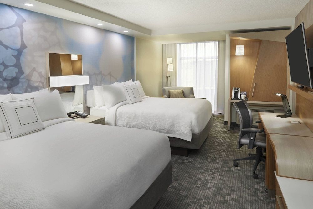 Courtyard by Marriott Oshawa